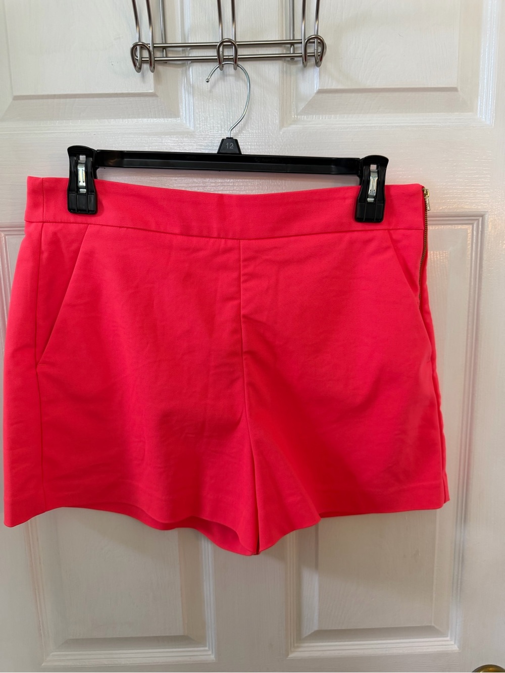 Lilly Pulitzer Coral Sarissa Stretch Short and Shelli Stretch Top - Picture 3 of 10